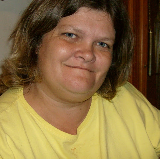 Stephanie Mccartney Photo 37
