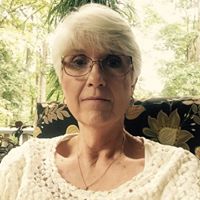 Elizabeth Peek Photo 18