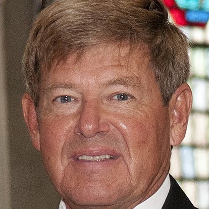 Larry Stuart Photo 32