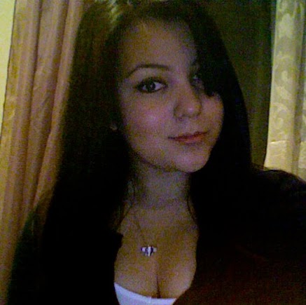 Janet Campos Photo 26