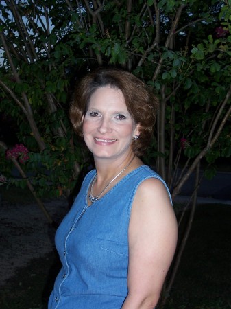 Deborah Berry Photo 13