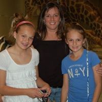 Terri Hood Photo 27