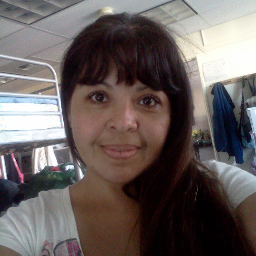 Melissa Salinas Photo 30
