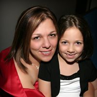 Theresa Henson Photo 12
