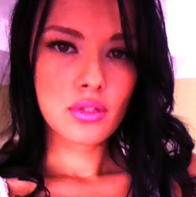 Jennifer Roy Photo 11