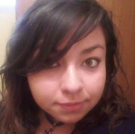 Elizabeth Sifuentes Photo 9