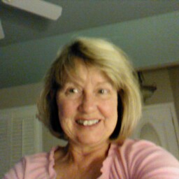 Linda Schmidt Photo 34