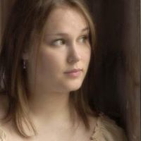 Jillian Bush Photo 11