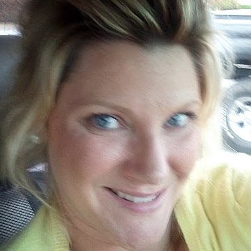 Danielle Morton Photo 4