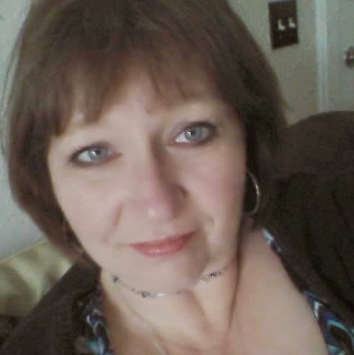 Paula Roberts Photo 21