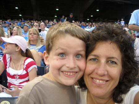Rhonda Rhoades Photo 8