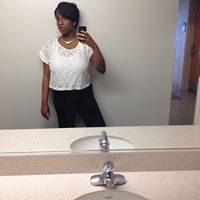 Dominique Sharp Photo 15