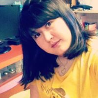 Helen Quan Photo 16