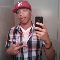 Julian Foster Photo 25