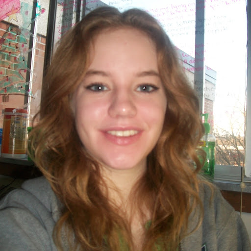 Stacey Larson Photo 34