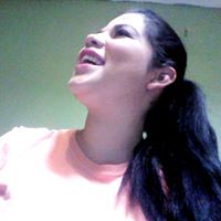 Lizbeth Robles Photo 8
