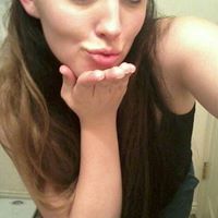 Stephanie Reid Photo 3