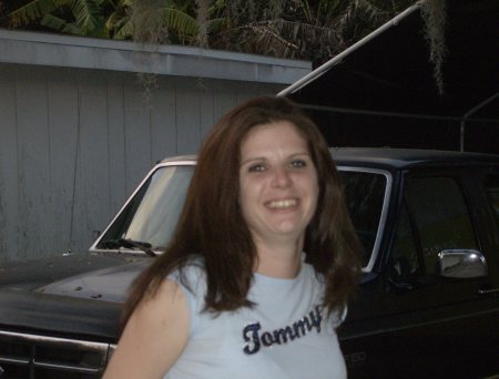 Heather Cairns Photo 28