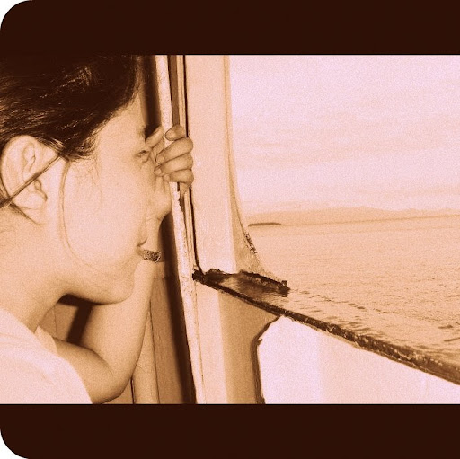 Donna Molina Photo 30