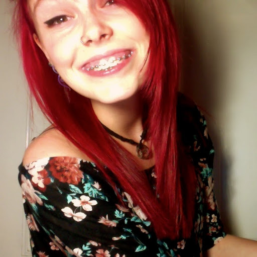Catherine Lyons Photo 8
