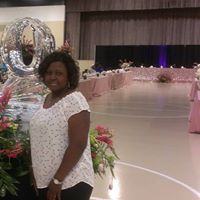 Deidre Warren Photo 7