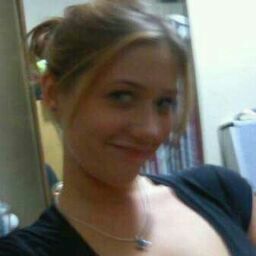 Amanda Krueger Photo 37