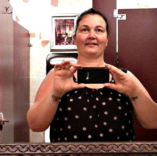 Renee Neal Photo 6