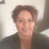 Michelle Keenan Photo 42