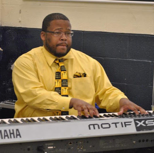 Eugene Brown Photo 31
