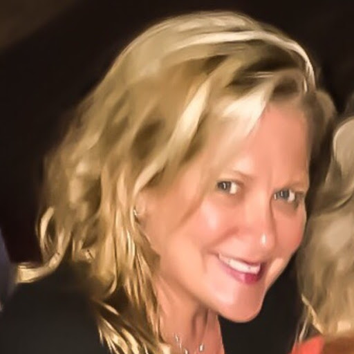 Cindy Larson Photo 25