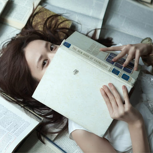 Lei Zhang Photo 45