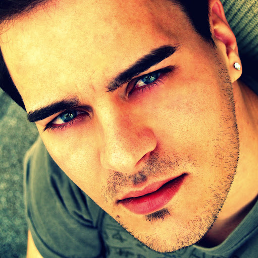Benny Lopez Photo 4