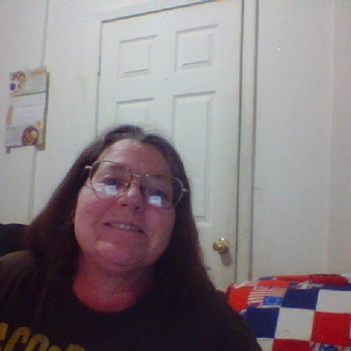Darlene Thompson Photo 10