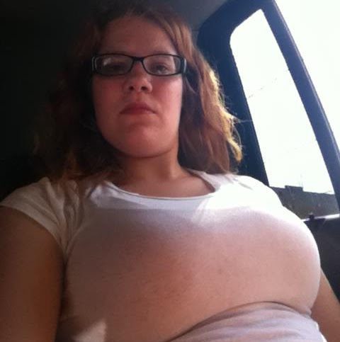 Amanda Babcock Photo 14