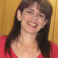 Ann Davies Photo 9