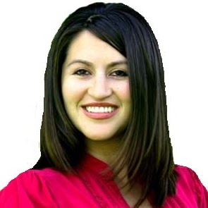 Mari Pedroza Photo 2