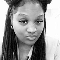 Adrienne Ward Photo 10