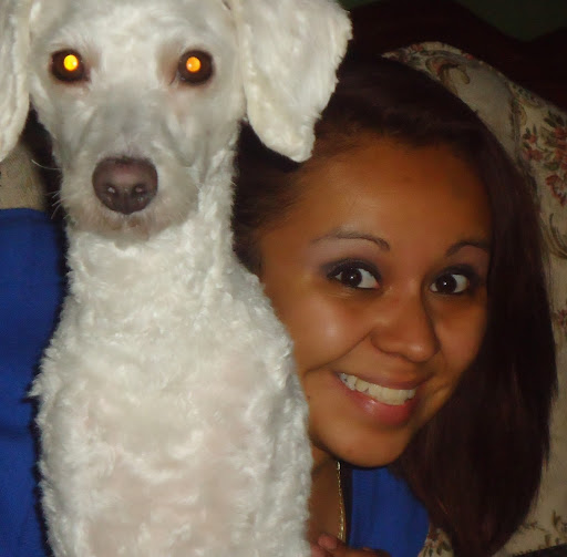 Yazmin Macias Photo 16