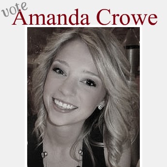 Amanda Crowe Photo 25