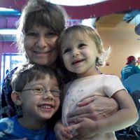 Patricia Weaver Photo 41