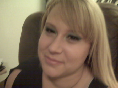 Amy Maldonado Photo 20