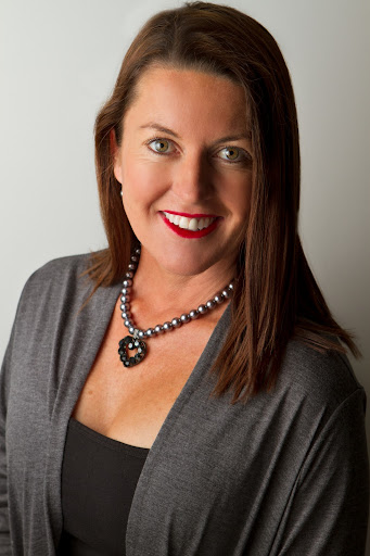Sally Cook Photo 29