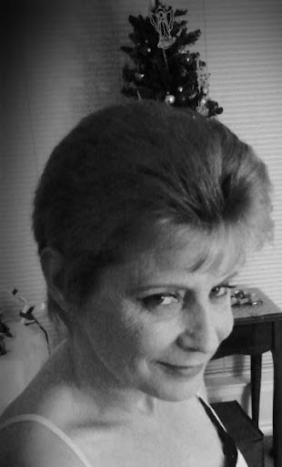 Theresa Powell Photo 30