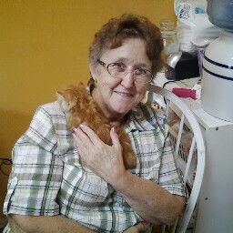 Geri Brown Photo 18