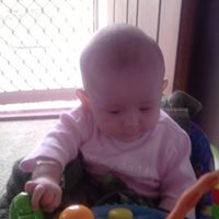 Renee Swift Photo 9