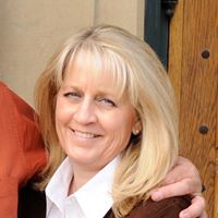 Laurie Lindsay Photo 5