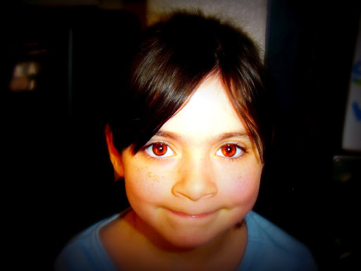 Julia Newton Photo 25