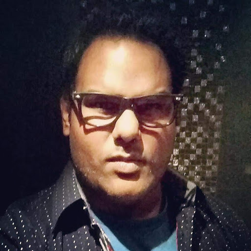 Adam Ali Photo 29