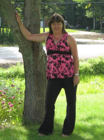 Linda Duguay Photo 25