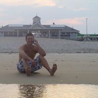 Darren Larkin Photo 7